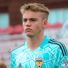 Jaden Singh's Instagram, Twitter & Facebook