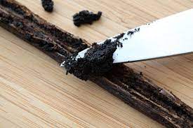 How To Use A Vanilla Bean - Zoëbakes