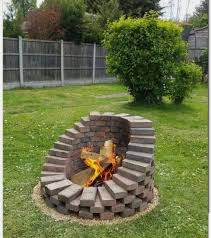 Instagram Post By Don T Buy Dec 25 2019 At 5 12pm Utc In 2020 Outdoor Fire Pit Brick Fire Pit Fire Pit Backyard