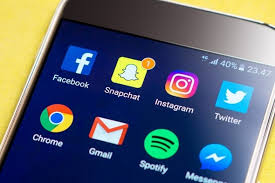 Your snap score is the number under your name and next to your user name. Highest Snap Score And Snap Streak Accounts 2020 Howchimp