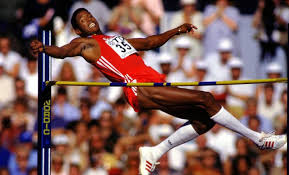 Sportovní kariéru začínal v sk sš brno, v letech 1987 až 1996 pod vedením trenérky potschové, od roku 1991 pod . Predstavujeme Cestnych Hosti P T S Javier Sotomayor P T S 2021