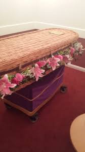 The most common wicker casket material is wicker. Wicker Coffin Garland Daisie Chain Florist
