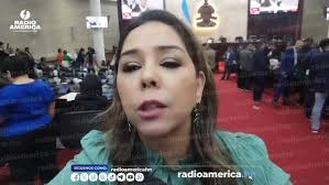 “Le salió guaya el mandado a Luis Redondo”, explica la diputada  nacionalista María Antonieta Mejía, al referirse a la inesperada discusión  en tercer debate de la Ley de Justicia Tributaria con poca ...