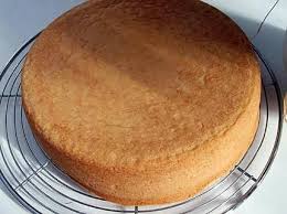 Genoise Super Rapide Et Moelleuse Recette Recette Genoise Recette Gateau Genoise Et Recette