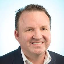 Hans Erickson's Instagram, Twitter & Facebook