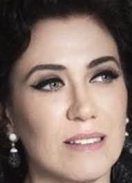 63, born 13 july 1957. Lilia Cabral 57 Anos Atriz Lilia Cabral Cristiane Torloni Maquiagem De Celebridades