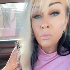 Looking for: Best TATTOO ARTIST local??