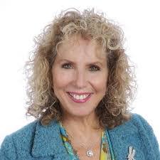 Nancy Klinck's Instagram, Twitter & Facebook