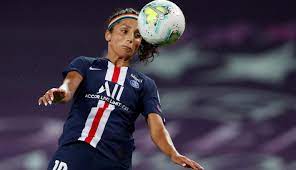 'i know the value of helping a person when they have no hope. Nadia Nadim Den Danske Fuldblodsangriber