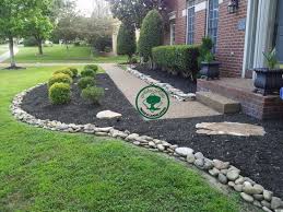 River Rock Vs Mulch Landscaping Mulch Landscaping River Rock Landscaping Landscaping With Rocks