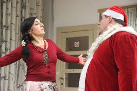 Evincé par un père noël africain, il rejoint sa roulotte où il retrouve josette, sa compagne, sur le point de le quitter. Spectacle Jusqu Au 12 Janvier Felix Pere Noel Est Toujours Une Ordure A La Ruche Theatre Sudinfo Charleroi