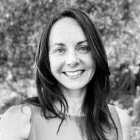 Laura Mcelroy's Instagram, Twitter & Facebook