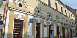 Stei, hotărel, seghiște, petrileni, lunca, ghighișeni. Centrul NaÈ›ional De Informare È™i Promovare TuristicÄƒ Bihor InformaÈ›ii