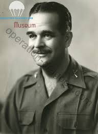 SACHS Edward, 550th Glider Infantry Battalion commander