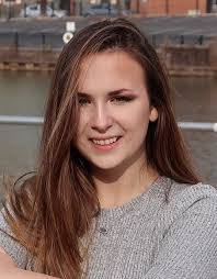 Carly Small's Instagram, Twitter & Facebook