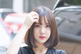 Selain berdasarkan kualitas salon, perbedaan harga juga biasanya didasarkan. 10 Model Rambut Pendek Ala Perempuan Korea Sesuai Bentuk Wajah Womantalk