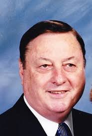 Lee Ladner's Instagram, Twitter & Facebook