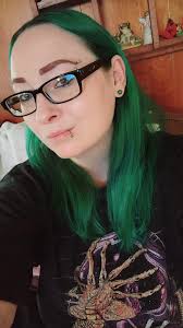 Sharing my green hair from a few years ago I done