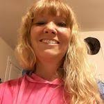 Sonja Renfro's Instagram, Twitter & Facebook