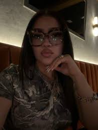 Scarlett Diaz (scarlettdiaz1209)