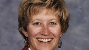 Louisville Democrat withdraws over redistricting, war