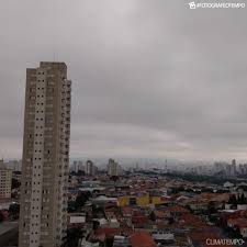 A menor mínima registrada foi de 3,2°c em engenheiro marsilac, no extremo sul da zona sul, e a maior mínima é de 10,5°c na sé, no centro da cidade, segundo dados da prefeitura de sp. Temperatura Cai Mais Na Grande Sao Paulo Nesta Quinta Noticias Climatempo