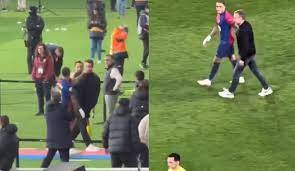 VIDEO) ¡LA FEA REACCIÓN DE RAPHINHA! El brasileño EMPUJÓ a Ter Stegen |  Studiofutbol
