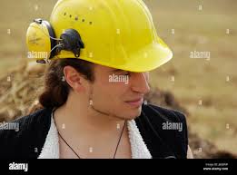 Lavoratori con salario orario immagini e fotografie stock ad alta  risoluzione