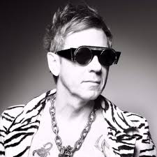 Stream Frank Weeks music