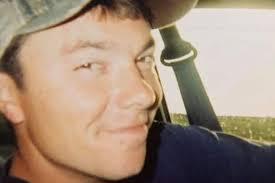 Eleanor Royer's Instagram, Twitter & Facebook