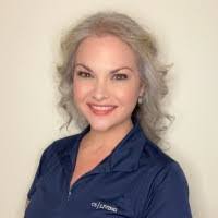 Jillian Dillon's Instagram, Twitter & Facebook