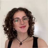 100+ perfiles de «Karri»