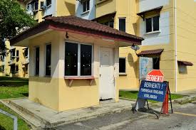 Life is tough here with on and off the nearer to the hospital the more expensive and depend on the size. Residents At Jb Hospital Quarters Live In Fear Of Break Ins Edgeprop My