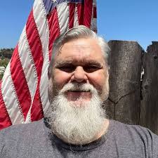 If you were born in or before the 70s, give me a hi 👋