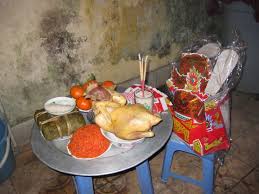 Bánh chưng, thịt gà, giò chả, xôi gấc, đĩa xào. Táº¿t Nguyen Ä'an Canh Ty 2020 Mam Cung Giao Thá»«a Ngoai Trá»i Va Trong Nha Cáº§n Chuáº©n Bá»‹ Nhá»¯ng Gi