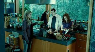 Twilight Bella Swan S House Is For Sale In Oregon Twilight House Twilight Cullen House Twilight