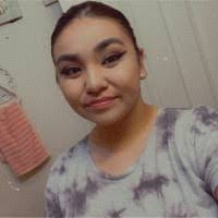 Jocelyn Gill's Instagram, Twitter & Facebook