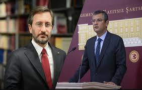 İzmir bornova anadolu lisesi almanca bölümü ve manisa lisesi'nde orta ve lise öğretimini, ege üniversitesi eczacılık fakültesi'nde lisans eğitimini tamamladı. Ozgur Ozel Den Fahrettin Altun A Kudus Kan Aglarken Erdogan Niye Marmaris Te Tatil Yapiyor Tr724