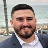 Paul Berumen's Instagram, Twitter & Facebook