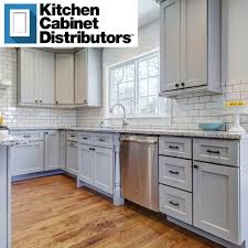 Custom Kitchen Cabinets