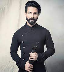 Pin By Raghav On Boom Indian Men Fashion Mens Kurta Designs Kurta Pajama Men
