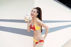 Vẫn duy trì truyền hình thực tế, chỉ có 40 thí sinh vào chung kết. Nguyá»…n Tráº§n Khanh Van Tháº¯ng Giáº£i Best Catwalk TrÆ°á»›c Thá»m Chung Káº¿t