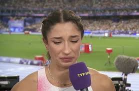 Ewa Swoboda co prawda nie weszła do finału olimpijskiego w biegu na 100  metrów, ale ciekawostkowo trzeba napisać, że 9. miejsce, które uzyskała w  Paryżu, to najlepszy wynik polskiej sprinterki na 100