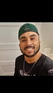 Chat group keeps Tampa Bay Latino families informed, including during  hurricanes