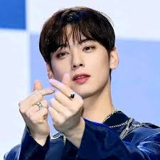 CloSe YouR eYes And tyPe yOur naMe... DoNt CheaT 😐...