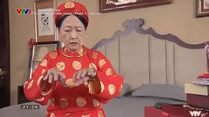 Trong tập 23 hương vị tình thân , sau khi bị chiến chó chặn đường mưu sinh, ông đã đến gặp hắn để chất vấn. Uxaflk00uzqjwm