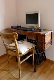 Find great deals on sewing machines and overlockers from top brands singer & janome. An Old Sewing Machine Converted Into A Computer Desk Picture Of Hotel Schwanen Bizau Tripadvisor