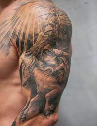 Shoulder Tattoo Ideas For Men With Meaning Mens Shoulder Tattoo Cool Shoulder Tattoos Tribal Shoulder Tattoos