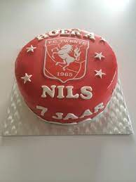 Fc Twente Taart Met Bijhorende Lucy S Taarten Cupcakes Facebook
