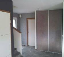 Se repeint facilement en 1 seule couche à la brosse. Luxens Sable Prcieux Gamboahinestrosa